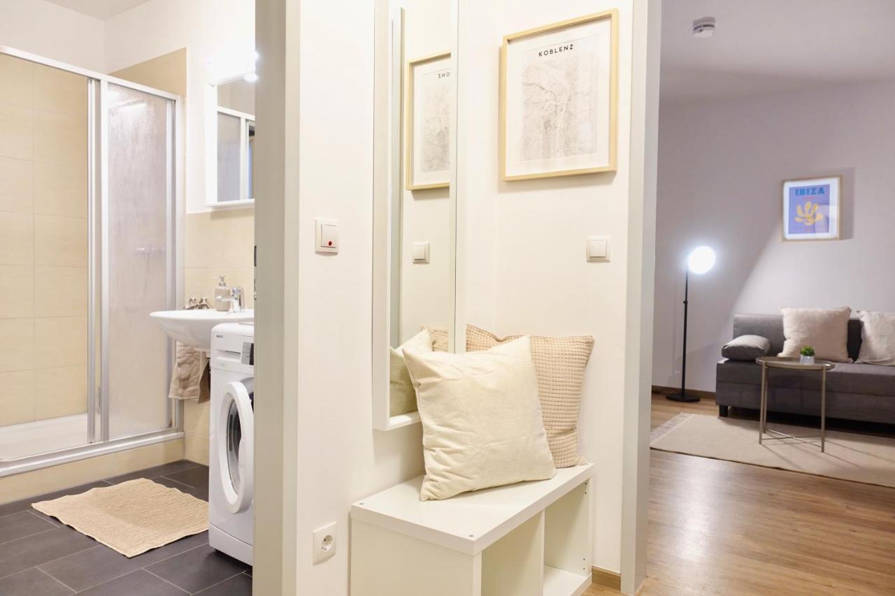 Modernes Apartment, Stadtnah, Stellplatz, Naehe Mosel Кобленц Экстерьер фото